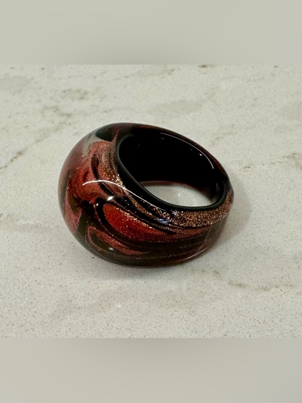 ♦️ Murano Style Red Gold Glitter Glass Ring Chunky Size 7.25 ♦️ - Picture 5 of 6